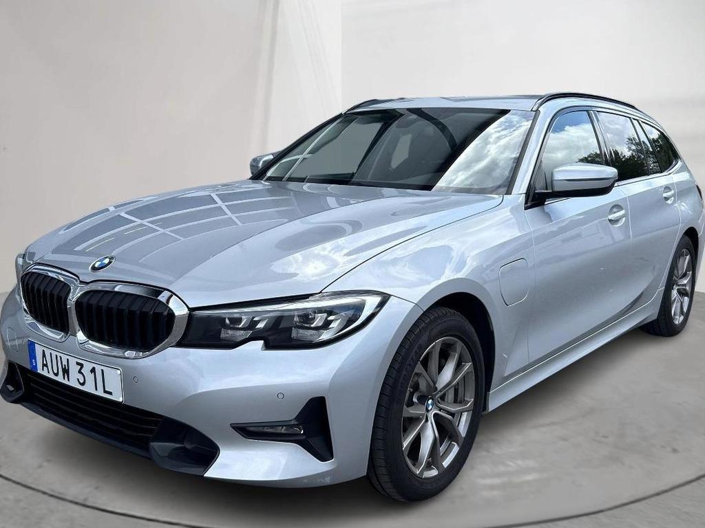 BMW 330e xDrive Touring, G21 (292hk)