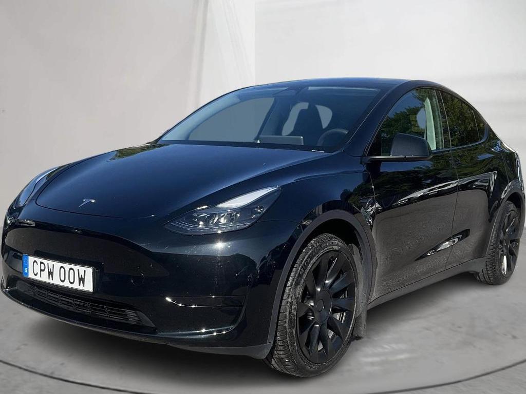 Tesla Model Y Standard Range RWD