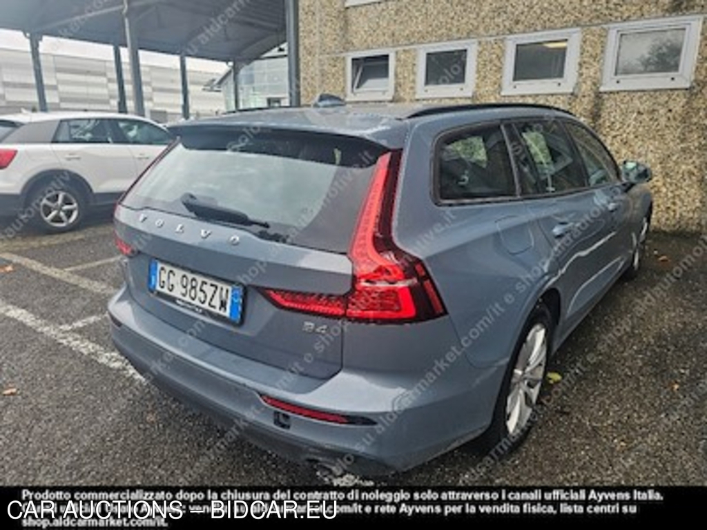 Volvo v60 B4 D autom. momentum -