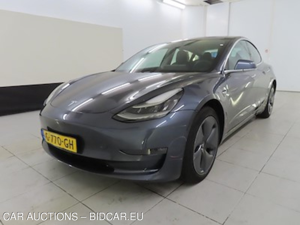 Tesla Model 3 Long Range Dual Motor AWD 4d