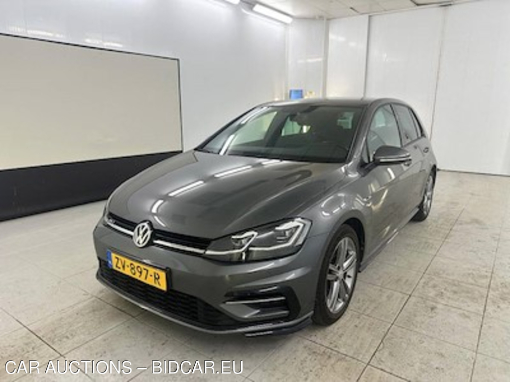 Volkswagen Golf 1.5 TSI 150pk Highline Business R