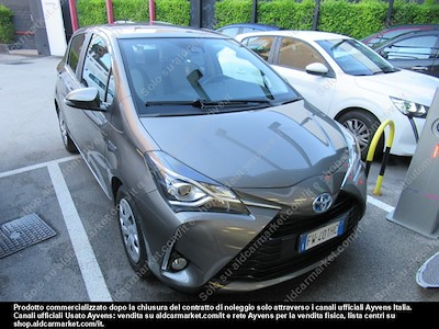 Toyota yaris 1.5 hybrid business hatchback -