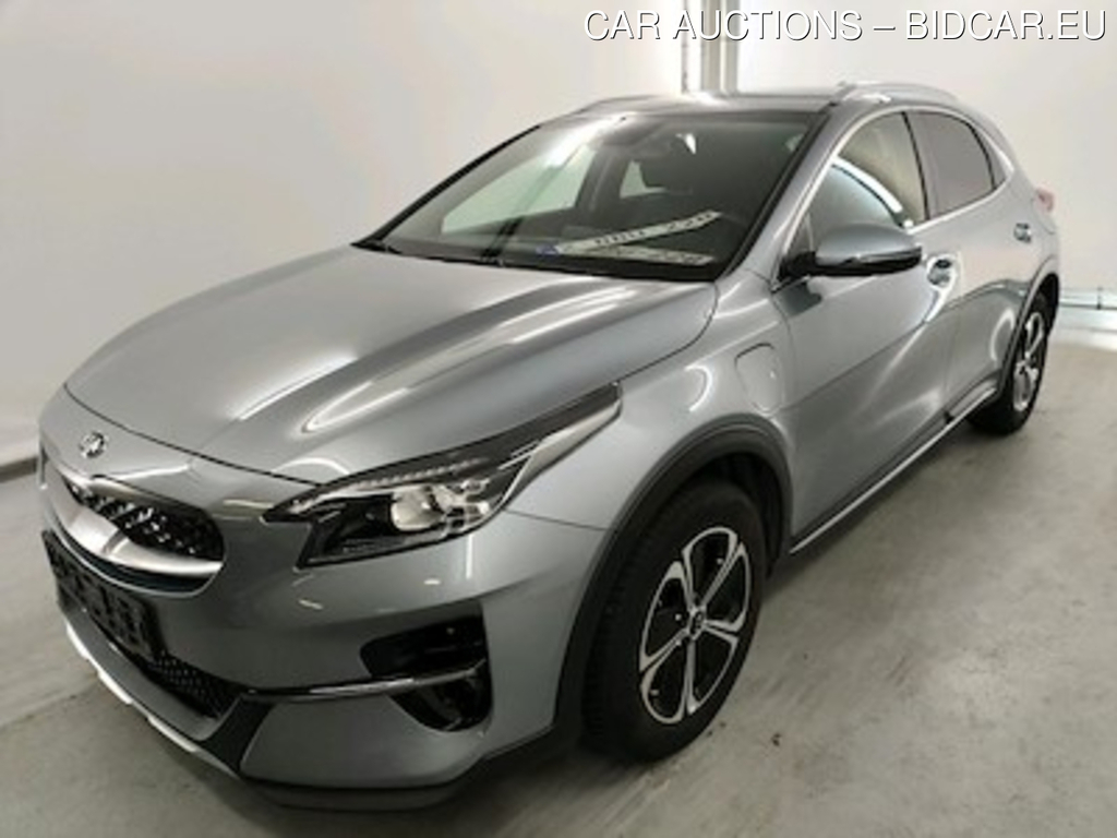 Kia XCEED 1.6 GDI PHEV DCT BUSINESS LINE