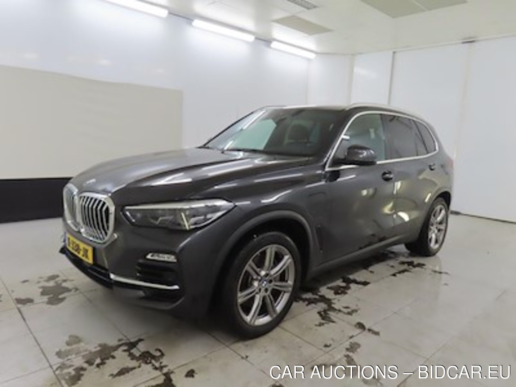 BMW X5 xDrive45e High Executive 5d