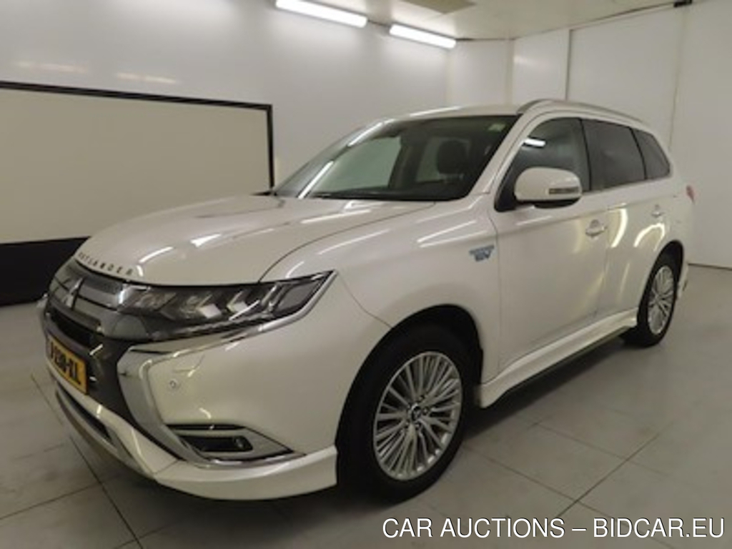 Mitsubishi Outlander PHEV Intense S 5d