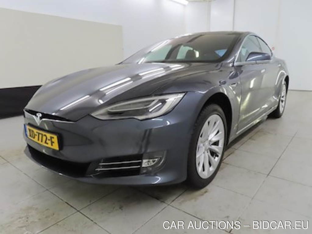 Tesla Model S 75 kWh All-Wheel Drive Spec47, 7-Pers