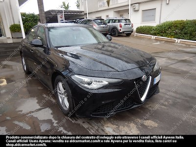 Alfa Romeo giulia 2.2 turbo at8 -