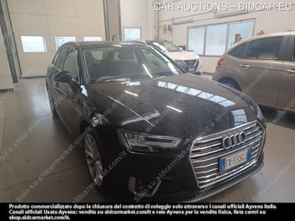 Audi A4 avant 2.0 40 tdi -