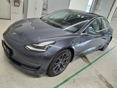 Tesla Model 3 Langstreckenbatterie Allrad Dualmotor 15