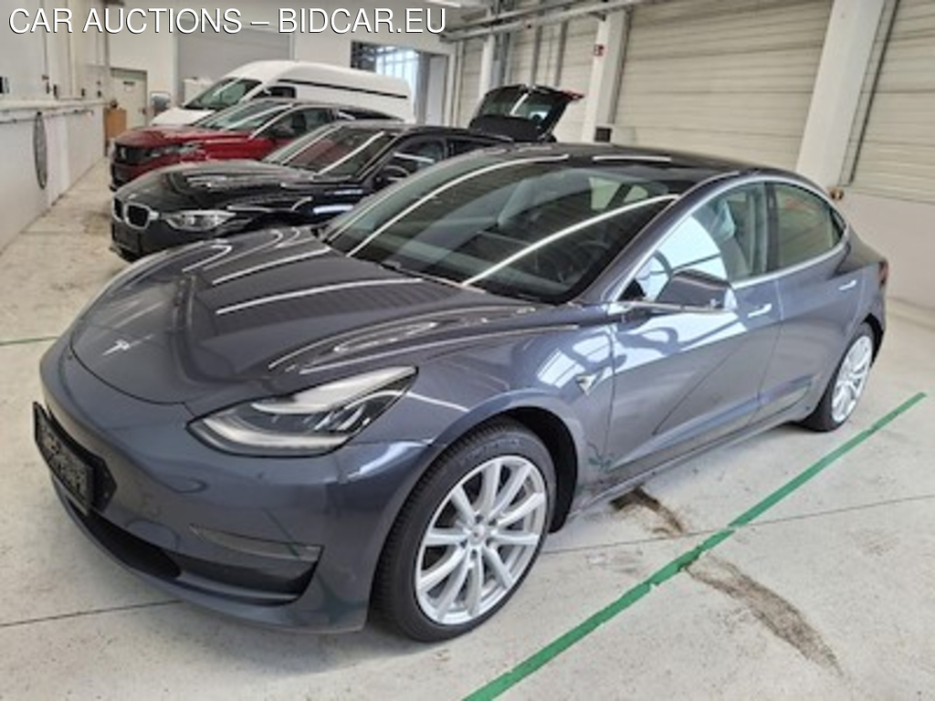 Tesla Model 3 Langstreckenbatterie Allrad Dualmotor 15