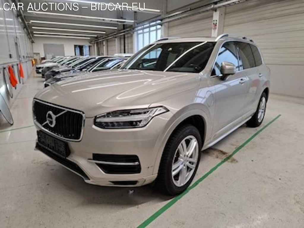 Volvo XC90 T8 Twin Engine Momentum 223KW