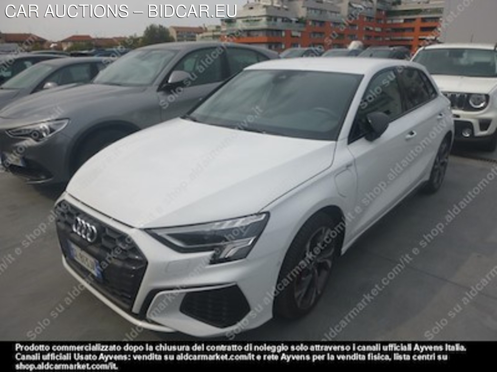 Audi A3 45 tfsi E S -