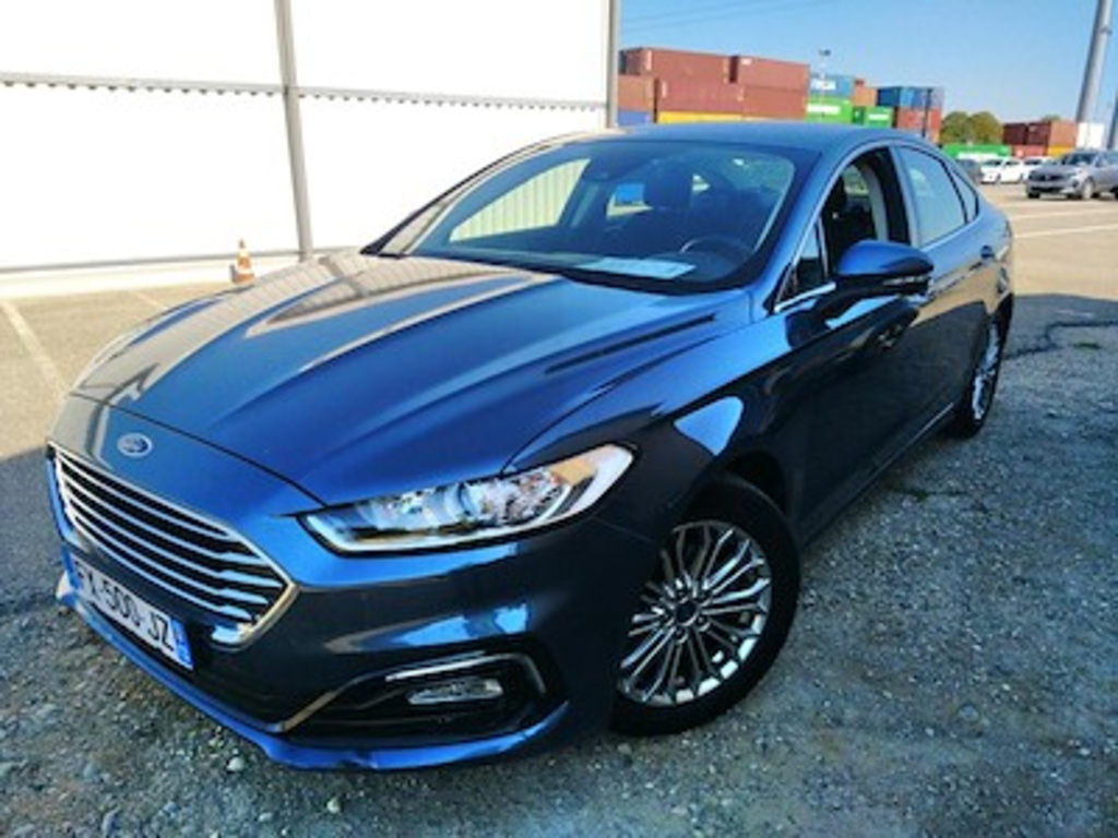 Ford MONDEO Mondeo 2.0 HYBRID 187ch Titanium Business BVA 4p 7cv