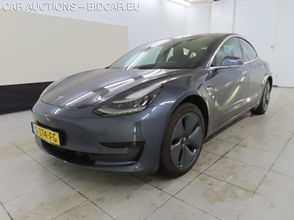 Tesla Model 3 Standard Range Plus RWD 4d