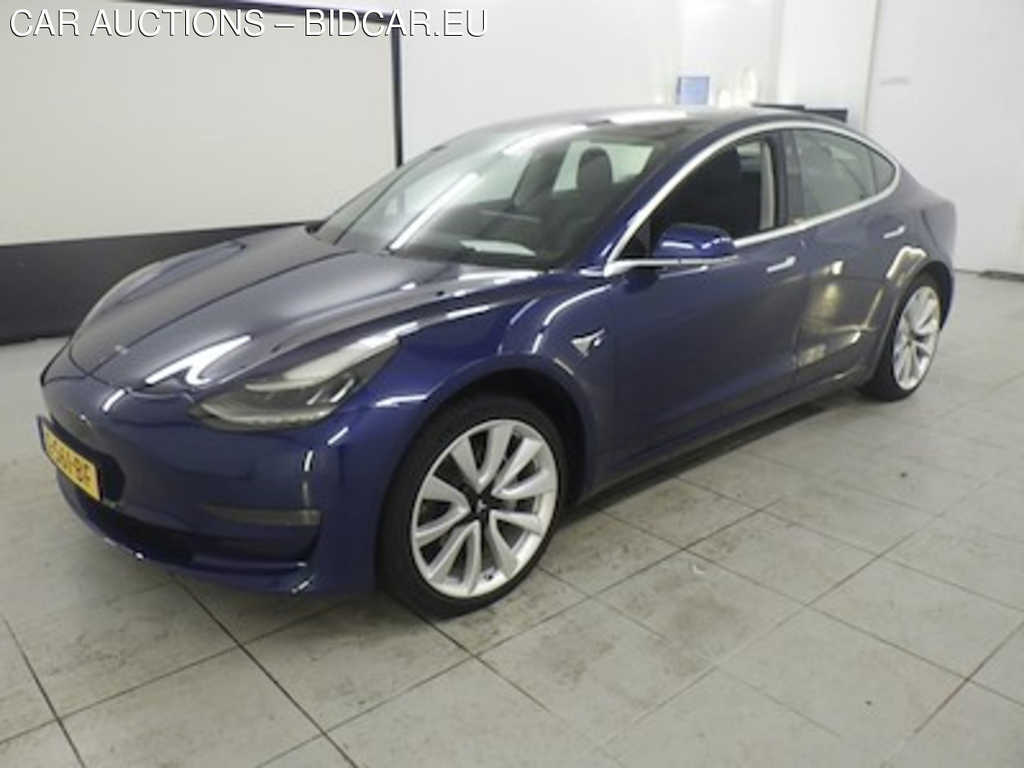 Tesla Model 3 Standard Range Plus RWD 4d