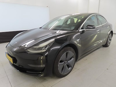 Tesla Model 3 Standard Range Plus RWD 4d