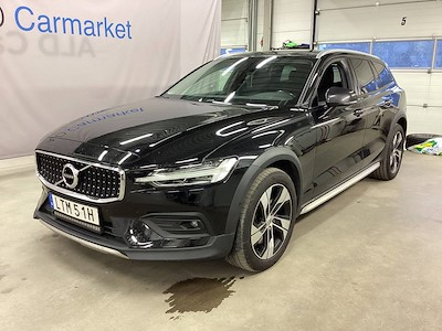 Volvo V60 cross country B4 diesel awd Momentum, Ljus, Teknik, H/K, Akustik/Skakerhets-Rutor, Skinn, Nav, BLIS, B-Kamera, Drag, AUTOMAT