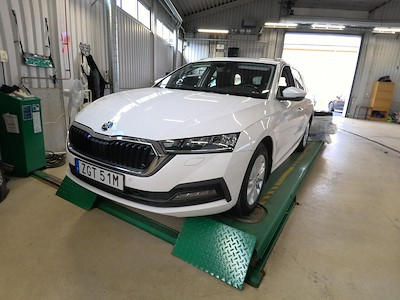 Skoda OCTAVIA G-Tec 130 Dsg Ambition Combi Drag Varmare