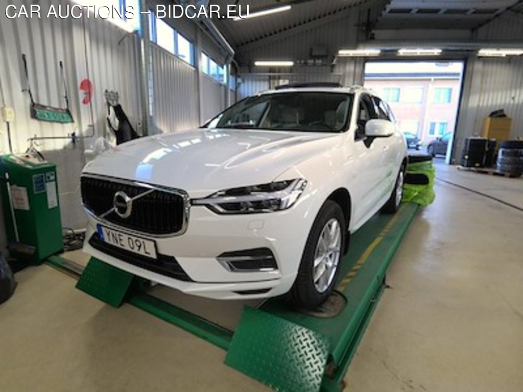 Volvo Xc60 T8 Awd Momentum Advanced Edition Voc Drag Pano