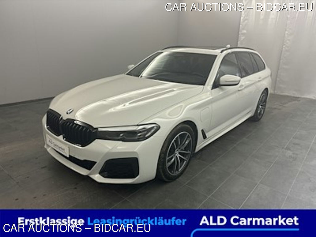 BMW 5er BMW 530e Touring Aut. Kombi, 5-turig, Automatik, 8-Gang