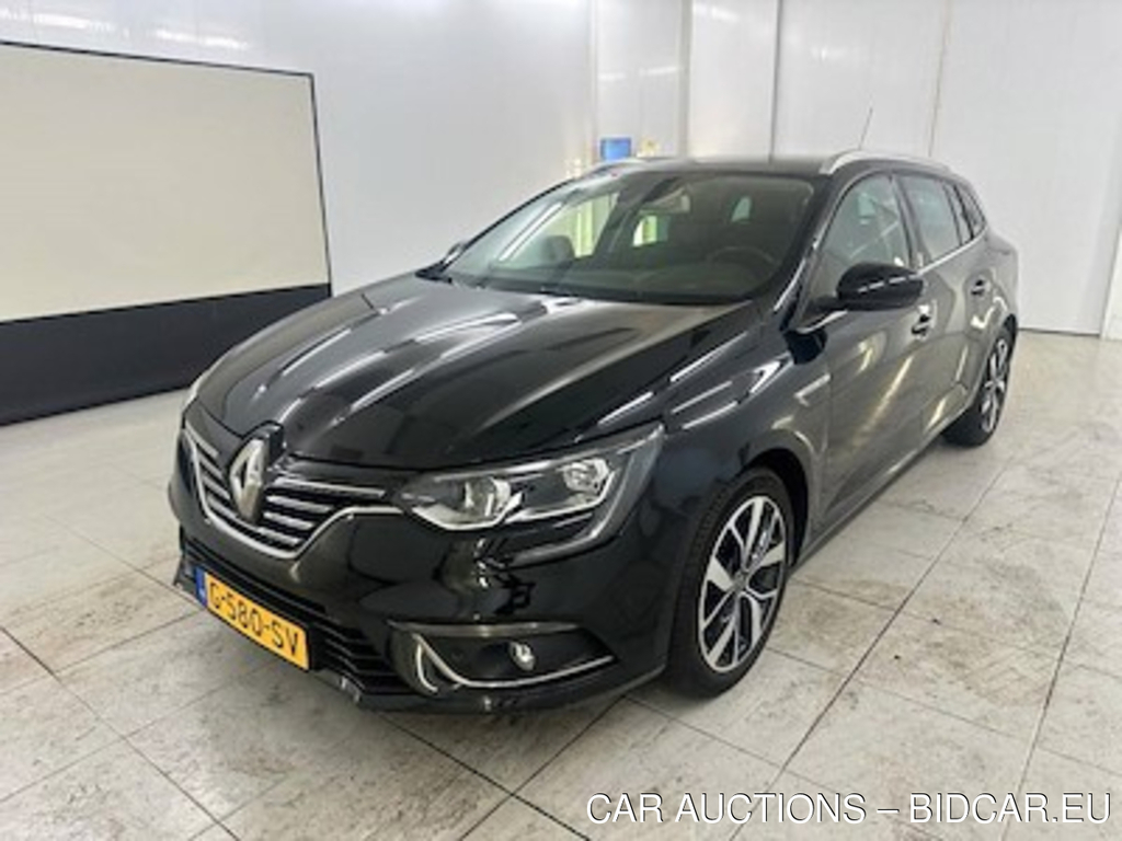 Renault Megane estate TCe 140 Bose