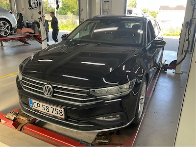 Volkswagen PASSAT 2.0 TDI 150 SCR ELEGANCE PLUS DSG VARIANT UA!,