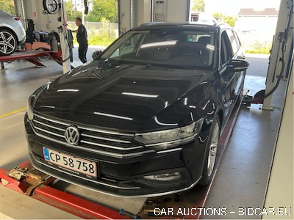 Volkswagen PASSAT 2.0 TDI 150 SCR ELEGANCE PLUS DSG VARIANT UA!,