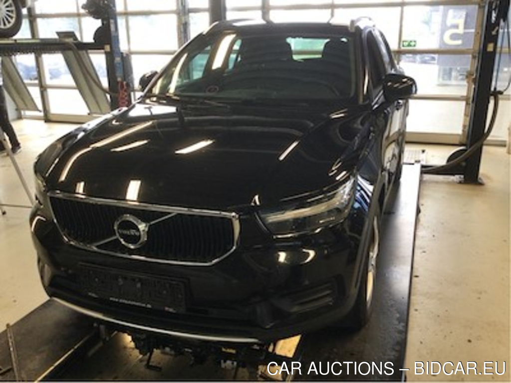 Volvo XC40 1.5 T3 MOMENTUM VBL AUTO UA!,