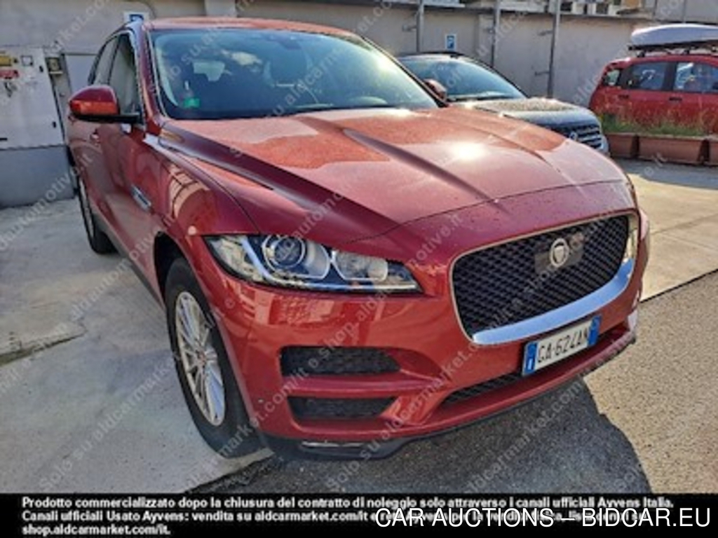 Jaguar f-pace 2.0d I4 132kw pure -