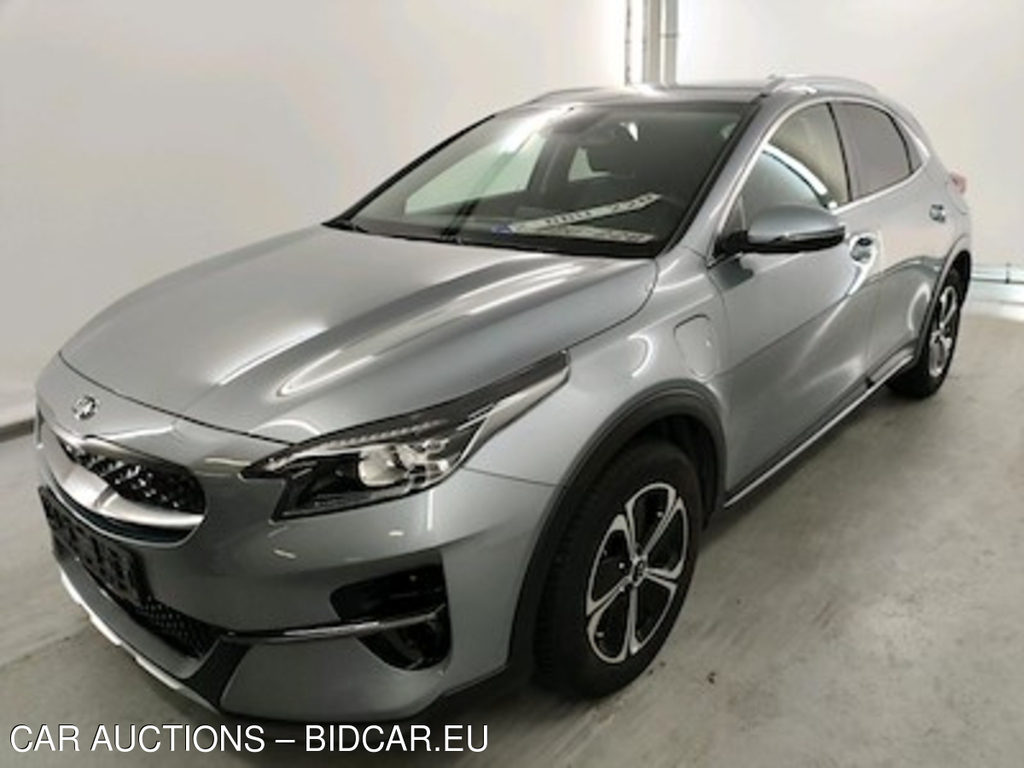 Kia XCEED 1.6 GDI PHEV DCT BUSINESS LINE