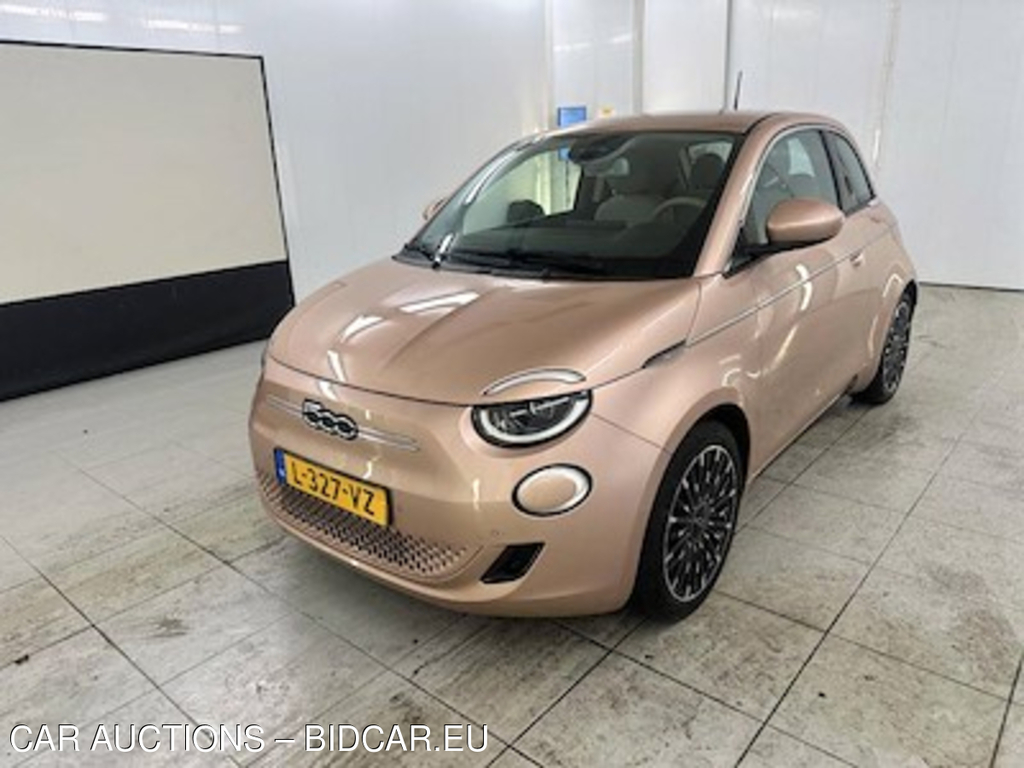 Fiat 500e 42kWh La Prima 3+1