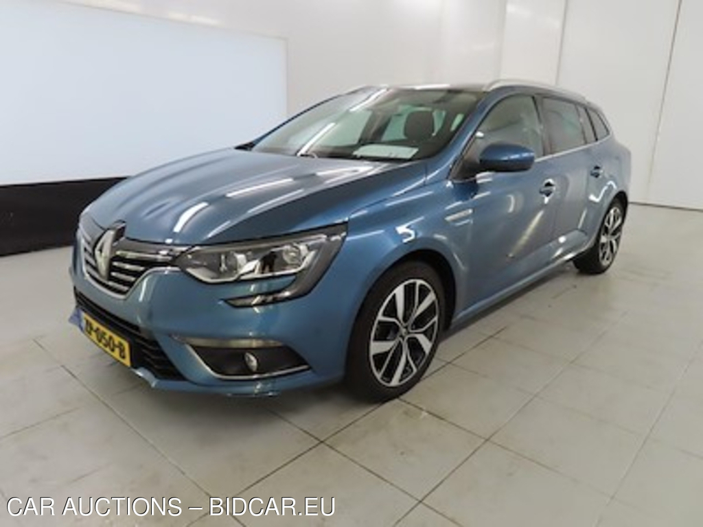 Renault Megane estate TCe 140 Bose 5d