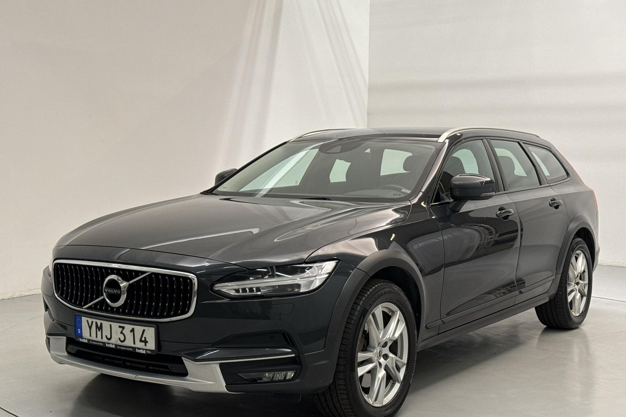 Volvo V90 D4 Cross Country AWD (190hk)