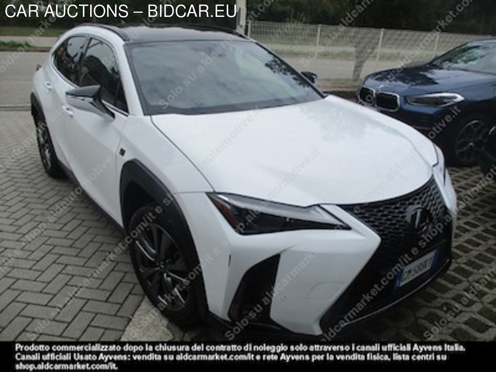 Lexus UX UX hybrid design 4wd -