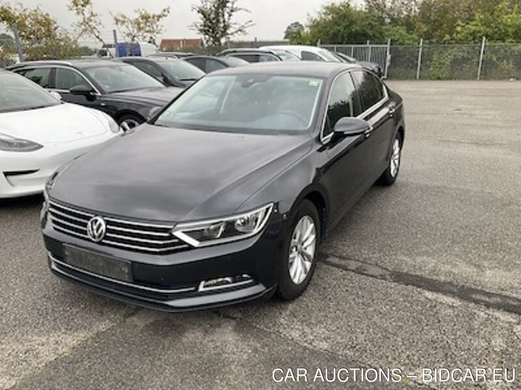 Volkswagen PASSAT 2.0 Tdi 150 Scr Comfortline Premium Dsg