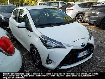 Toyota yaris 1.5 hybrid active hatchback -