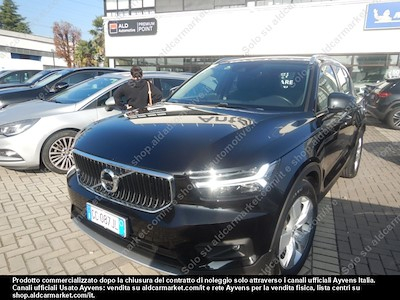 Volvo xc40 D4 awd geartronic momentum -