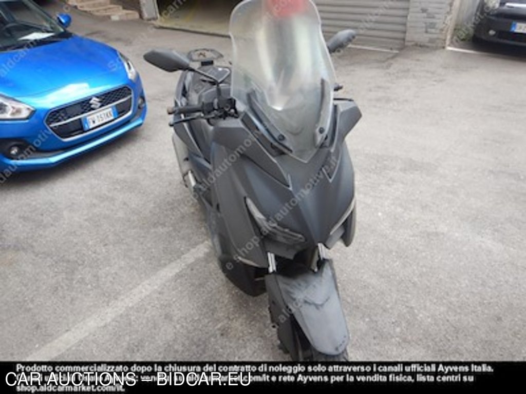 YAMAHA xmax 300 abs motociclo euro -