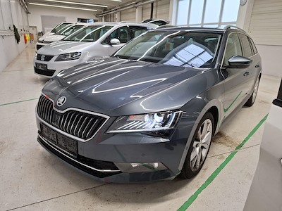 Skoda SUPERB Combi 2,0 TDI SCR Style 4x4 DSG 140KW