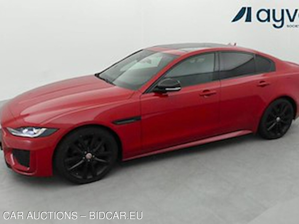 Jaguar Xe 2.0 D 180 CV R-Dynamic SE NAVI