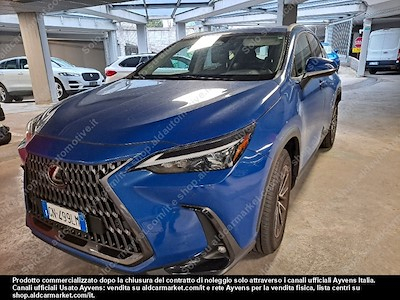 Lexus NX hybrid premium 4wd my22 -