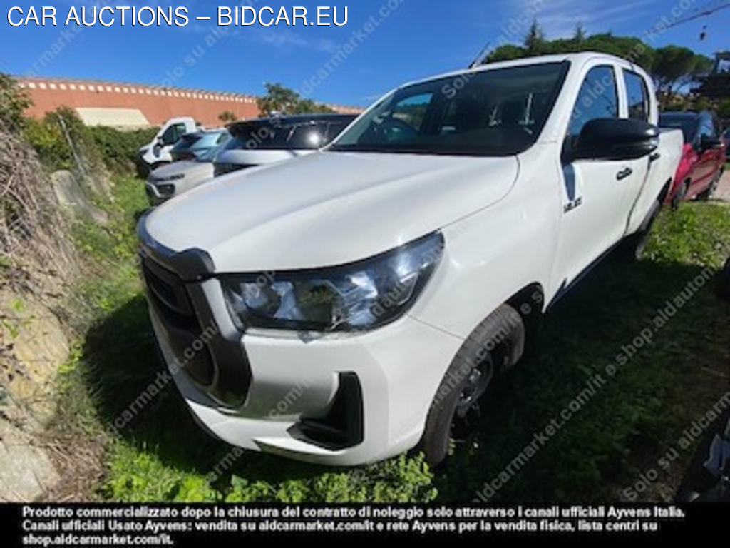 Toyota hilux 2.4 d-4d MT DC -