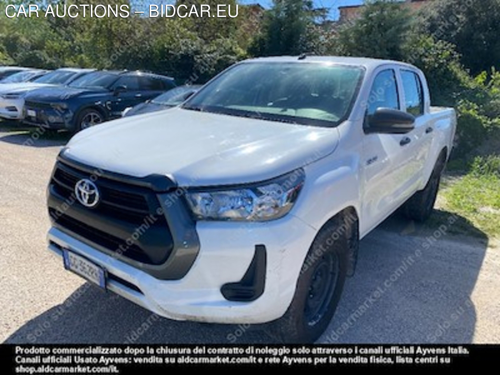 Toyota hilux 2.4 d-4d MT DC -