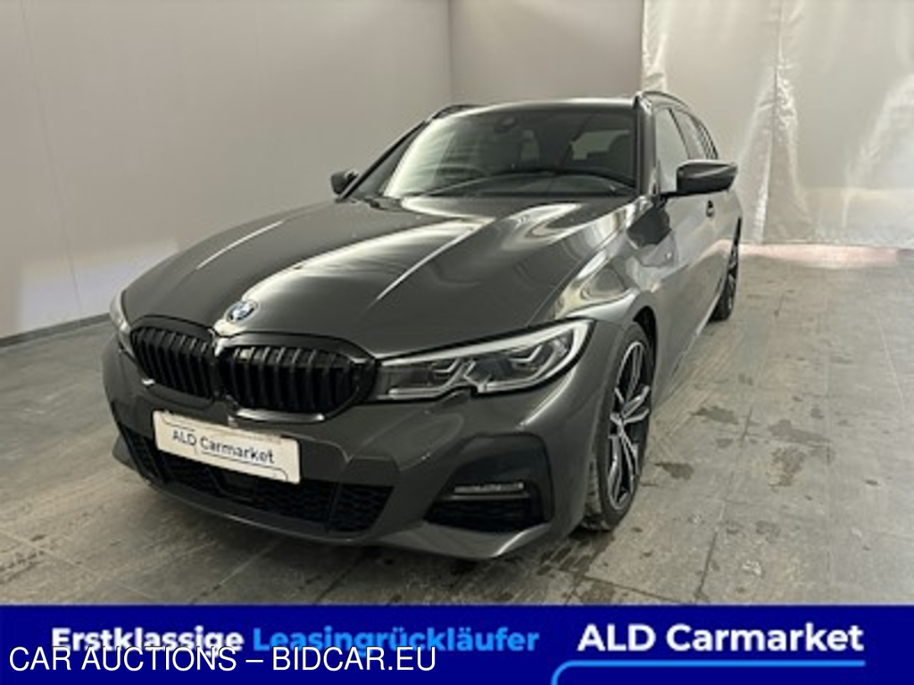 BMW 3er BMW 330d Touring xDrive Aut. M Sport Kombi, 5-turig, Automatik, 8-Gang