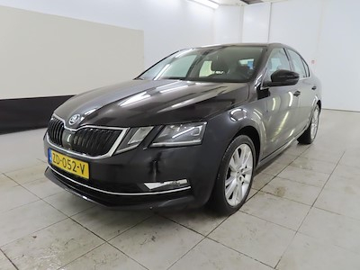 Skoda OCTAVIA 1.0 TSI Greentech Style Business 5d