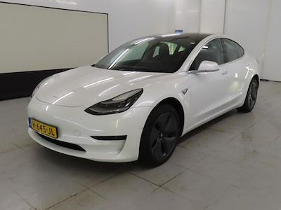 Tesla Model 3 Standard Range Plus RWD 4d