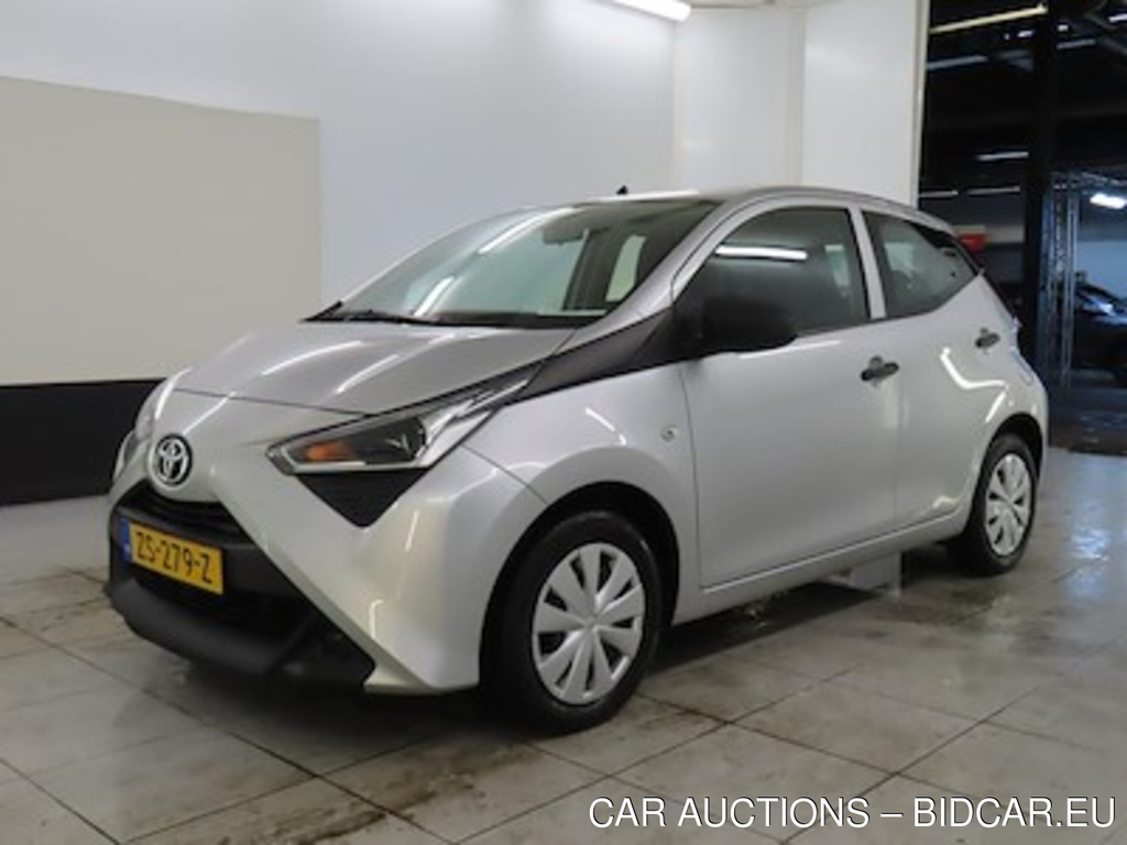 Toyota Aygo 1.0 VVT-i ActieAuto x-fun APL