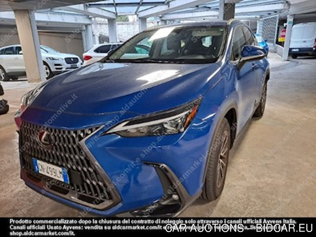 Lexus NX hybrid premium 4wd my22 -