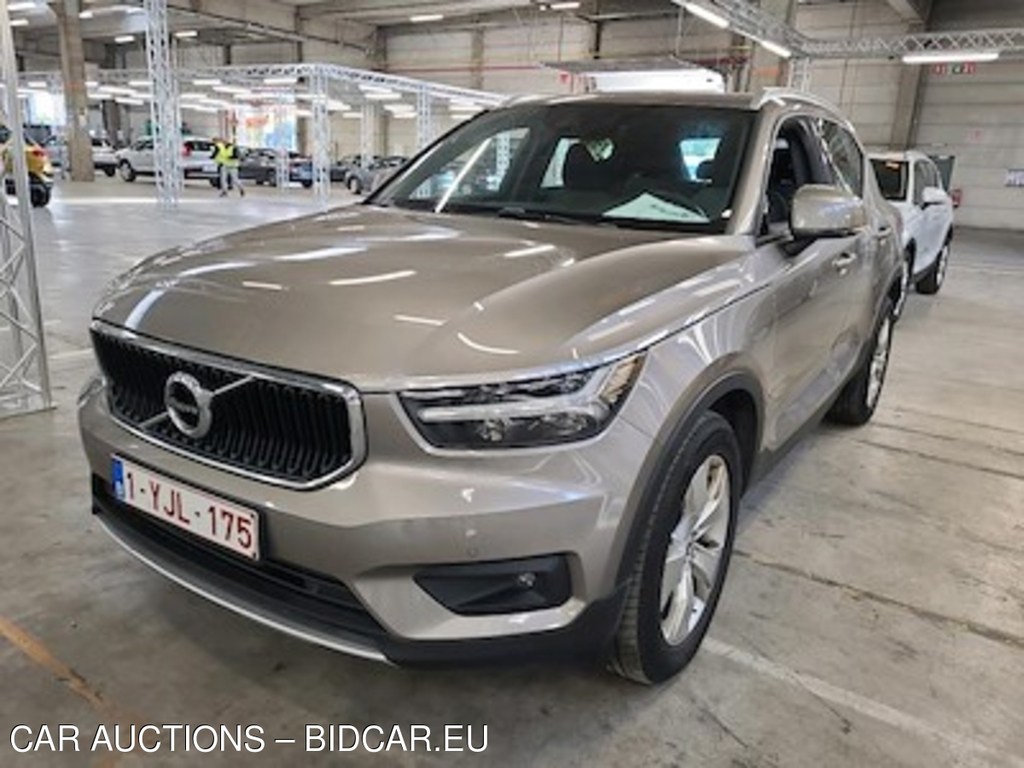 Volvo XC40 1.5 T3 MOMENTUM PRO Tech&amp;Park Assist Versatility