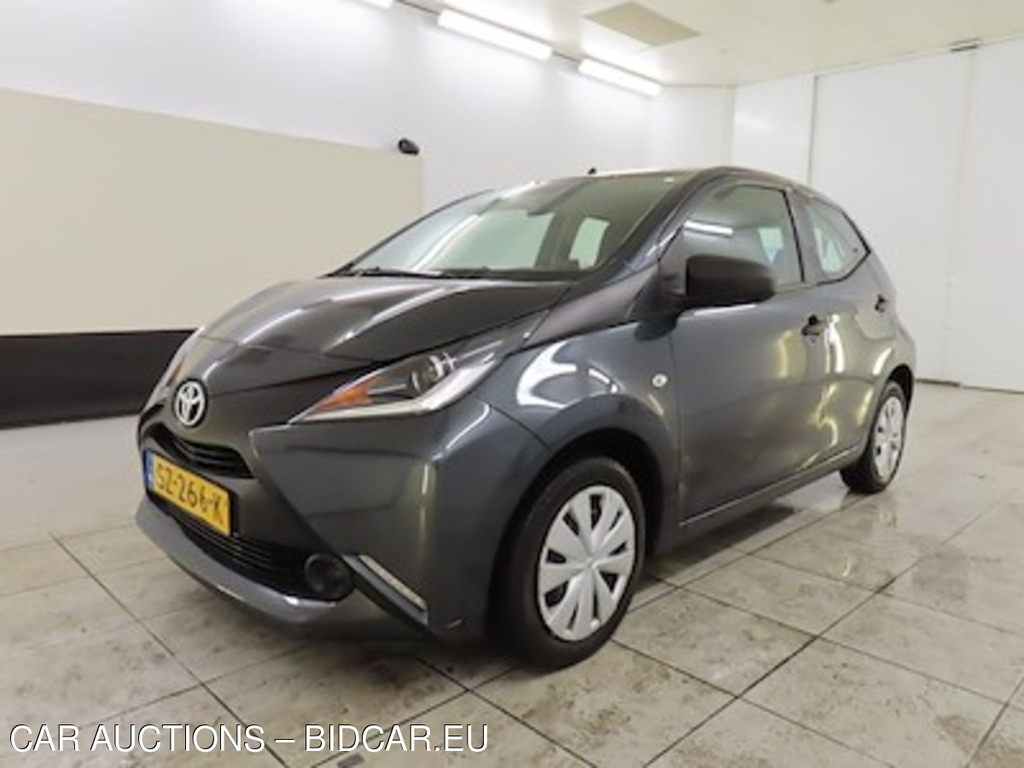 Toyota Aygo 1.0 VVT-i x-fun 5d